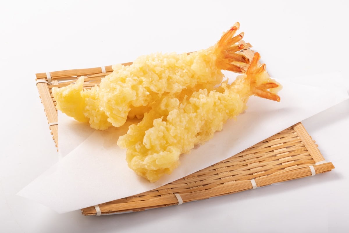 Crispy tempura tastes perfect with spicy mayo.